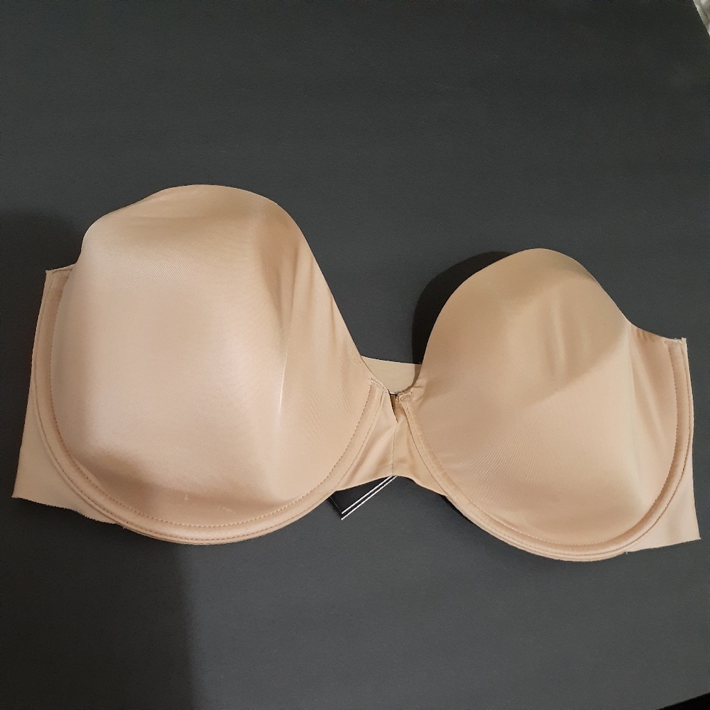 🥥Victoria's Secret Tan Strapless Bra with Underwire Support